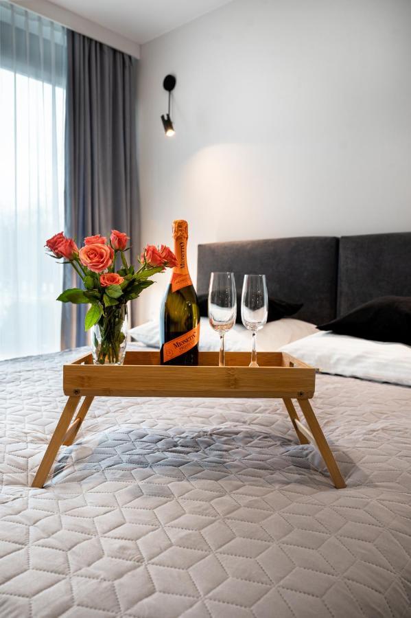 Easy Rent Apartaments - Silver 9 Lublin Exterior photo